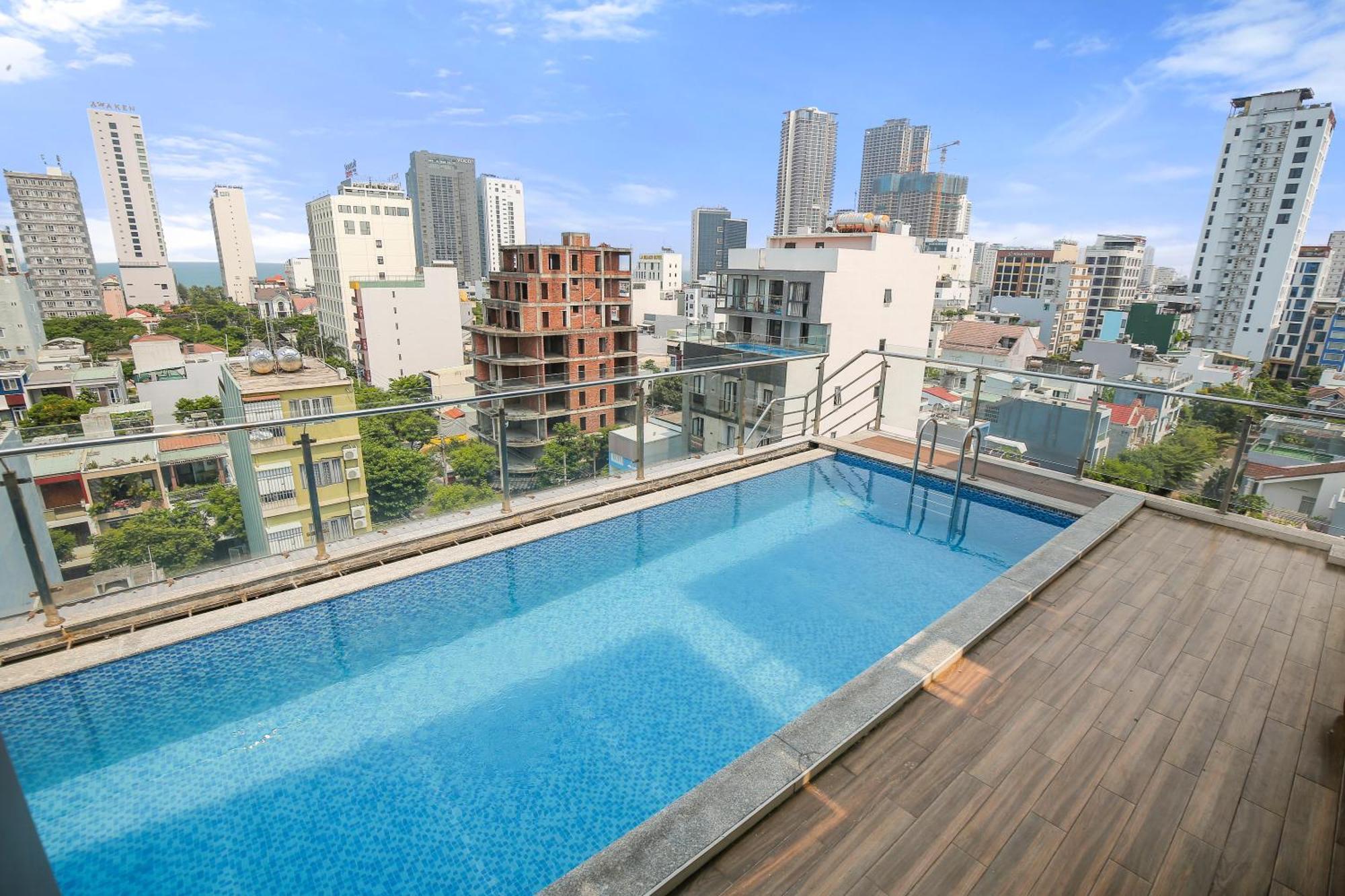 Sea Hotel & Apartment Дананг Экстерьер фото